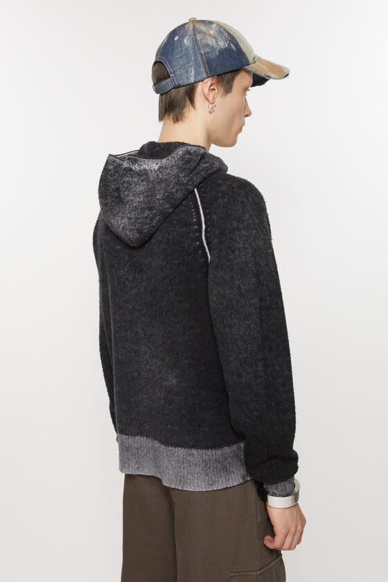 (image for) Performance-Driven Hooded zipper sweater